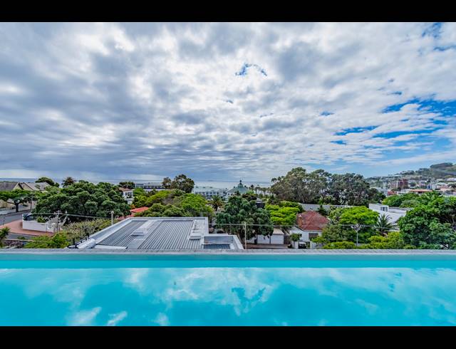 5 BEDROOM HOUSE RENTED IN CAMPS BAY